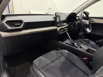 SEAT LEON 1.4 eHybrid 12.8kWh XCELLENCE Hatchback 5dr Petrol Plug-in Hybri