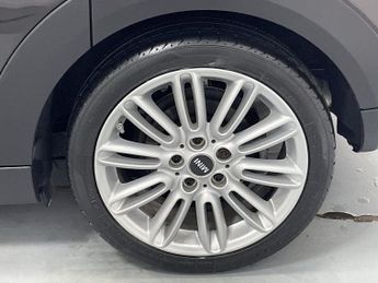MINI HATCH 1.5 Cooper Hatchback 5dr Petrol Auto Euro 6 (s/s) (136 ps) - AA 