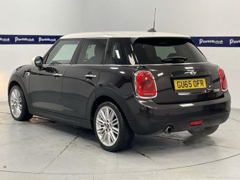 MINI HATCH 1.5 Cooper Hatchback 5dr Petrol Auto Euro 6 (s/s) (136 ps) - AA 