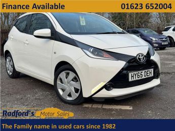 Toyota AYGO 1.0 VVT-i x-play Hatchback 5dr Petrol x-shift Euro 5 Euro 5 (68 