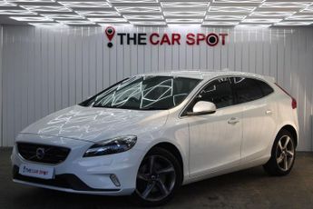 Volvo V40 2.0 D3 R-Design Nav Hatchback 5dr Diesel Manual Euro 6 (s/s) (15