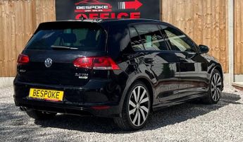 VOLKSWAGEN GOLF 2.0 TDI BlueMotion Tech R-Line Edition Hatchback 5dr Diesel DSG 