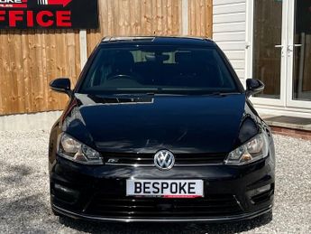 VOLKSWAGEN GOLF 2.0 TDI BlueMotion Tech R-Line Edition Hatchback 5dr Diesel DSG 