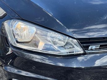 VOLKSWAGEN GOLF 2.0 TDI BlueMotion Tech R-Line Edition Hatchback 5dr Diesel DSG 