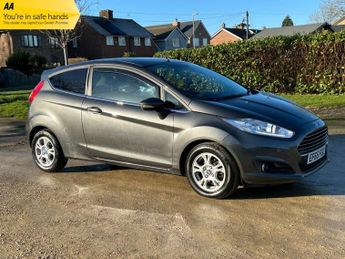 Ford Fiesta 1.5 TDCi ECOnetic Zetec Hatchback 3dr Diesel Manual Euro 6 (s/s)