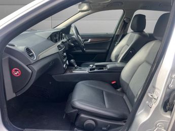 MERCEDES-BENZ C-CLASS 1.8 C180 BlueEfficiency Elegance Estate 5dr Petrol G-Tronic+ Eur