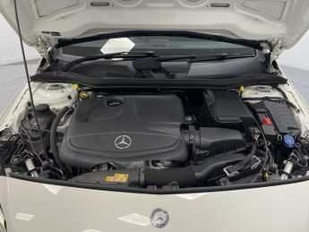 MERCEDES-BENZ A-CLASS 2.0 A250 AMG (Premium) Hatchback 5dr Petrol Manual Euro 6 (s/s) 