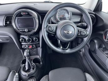 MINI HATCH 1.5 Cooper D Hatchback 3dr Diesel Auto Euro 6 (s/s) (116 ps)