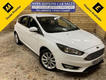 Ford Focus 1.5 TDCi Titanium Hatchback 5dr Diesel Manual Euro 6 (s/s) (120 