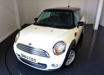 MINI Hatch 1.6 Cooper Hatchback 3dr Petrol Manual Euro 5 (s/s) (122 ps)-2 F