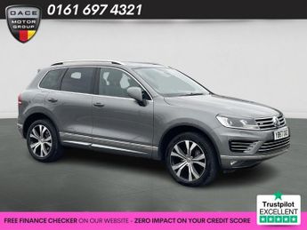 Volkswagen Touareg 3.0 TDI V6 R-Line SUV 5dr Diesel Tiptronic 4WD Euro 6 (s/s) (262