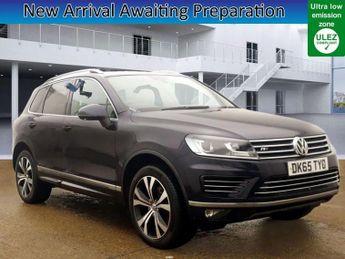 Volkswagen Touareg 3.0 TDI V6 BlueMotion Tech R-Line SUV 5dr Diesel Tiptronic 4WD E