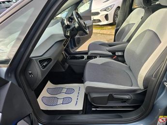 VOLKSWAGEN ID.3 Pro Performance 58kWh Family 5d 202 BHP in blue with 46,334 mile