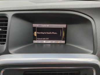 VOLVO V60 1.6 D2 SE Estate 5dr Diesel Manual Euro 5 (s/s) (115 ps)