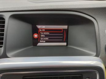 VOLVO V60 1.6 D2 SE Estate 5dr Diesel Manual Euro 5 (s/s) (115 ps)