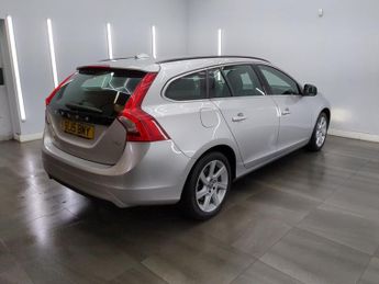 VOLVO V60 1.6 D2 SE Estate 5dr Diesel Manual Euro 5 (s/s) (115 ps)