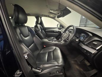 VOLVO XC90 2.0 D5 Momentum Geartronic 4WD Euro 6 (s/s) 5dr