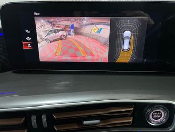 MERCEDES-BENZ EQC EQC 400 80kWh AMG Line SUV 5dr Electric Auto 4MATIC (408 ps)