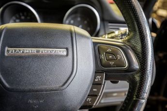 LAND ROVER RANGE ROVER EVOQUE 2.2 SD4 Dynamic SUV 5dr Diesel Auto 4WD Euro 5 (190 ps)