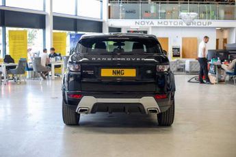LAND ROVER RANGE ROVER EVOQUE 2.2 SD4 Dynamic SUV 5dr Diesel Auto 4WD Euro 5 (190 ps)