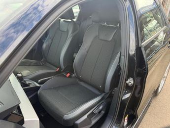 AUDI A1 1.0 TFSI 25 S line Sportback 5dr Petrol S Tronic Euro 6 (s/s) (9