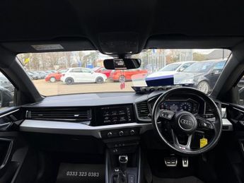 AUDI A1 1.0 TFSI 25 S line Sportback 5dr Petrol S Tronic Euro 6 (s/s) (9