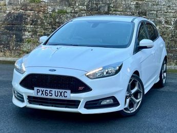 Ford Focus 2.0 TDCi ST-2 Hatchback 5dr Diesel Manual Euro 6 (s/s) (185 ps)