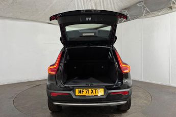 VOLVO XC40 1.5h T4 Recharge 10.7kWh Inscription SUV 5dr Petrol Plug-in Hybr