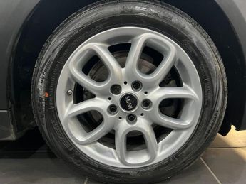 MINI HATCH 1.2 One Hatchback 3dr Petrol Auto Euro 6 (s/s) (102 ps)