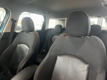 MINI COUNTRYMAN 1.5 Cooper SUV 5dr Petrol Auto Euro 6 (s/s) (136 ps)