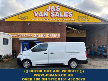 Vauxhall Vivaro 1.5 Turbo D 2900 Dynamic Panel Van 6dr Diesel Manual L2 H1 Euro 