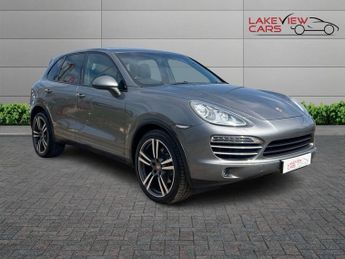 Porsche Cayenne 3.0 TD V6 SUV 5dr Diesel Tiptronic 4WD Euro 5 (s/s) (240 ps)