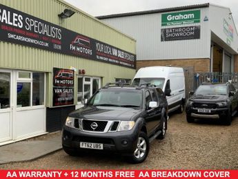 Nissan Navara 2.5 dCi Tekna Pickup Double Cab 4dr Diesel Manual 4WD Euro 5 (19