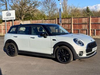 MINI Clubman 1.5 COOPER CLASSIC 135 BHP SAT NAV + GLASS SUNROOF