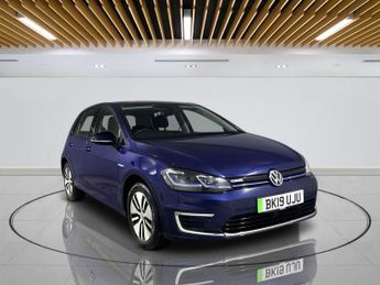 Volkswagen Golf 35.8kWh e-Golf Hatchback 5dr Electric Auto (136 ps)