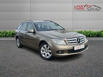 Mercedes C Class 2.1 C200 CDI BlueEfficiency Executive SE Estate 5dr Diesel Auto 