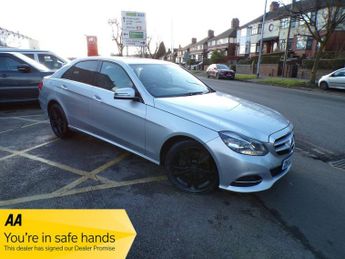 Mercedes E Class 2.1 E250 CDI SE Saloon 4dr Diesel G-Tronic+ Euro 5 (s/s) (204 ps