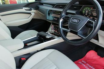 AUDI E-TRON 55 SUV 5dr Electric Auto quattro 95kWh (408 ps)