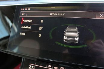 AUDI E-TRON 55 SUV 5dr Electric Auto quattro 95kWh (408 ps)