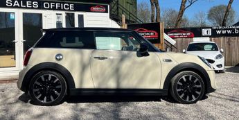MINI HATCH 2.0 Cooper S Exclusive Hatchback 3dr Petrol Steptronic Euro 6 (s