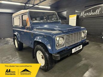 Land Rover Defender 2.4 TDCi Hard Top SUV 3dr Diesel Manual 4WD SWB Euro 4 (122 bhp)