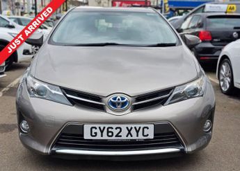 TOYOTA AURIS AUTOMATIC 1.8 VVT-h Icon Hatchback 5dr Petrol Hybrid CVT Euro 5 