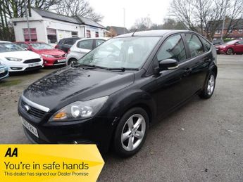 Ford Focus 1.6 Zetec Hatchback 5dr Petrol Manual (161 g/km, 99 bhp)