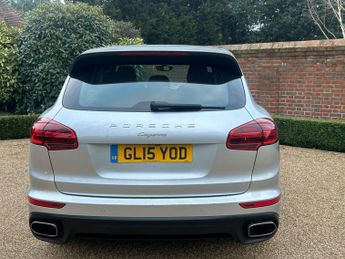 PORSCHE CAYENNE 3.0 TD V6 SUV 5dr Diesel TiptronicS 4WD Euro 6 (s/s) (262 ps)
