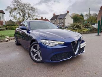 Alfa Romeo Giulia 2.0L TB VELOCE 4d AUTO 277 BHP