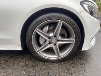 MERCEDES-BENZ C-CLASS 2.1 C220 BlueTEC AMG Line Saloon 4dr AUTO Diesel G-Tronic+ Euro 