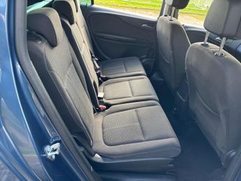 VAUXHALL ZAFIRA TOURER 1.4i Turbo SRi MPV 5dr Petrol Auto Euro 6 (140 ps)