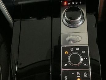 LAND ROVER DISCOVERY 2.0 SD4 HSE SUV 5dr Diesel Auto 4WD Euro 6 (s/s) (240 ps)