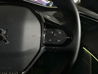 PEUGEOT E-208 50kWh GT Hatchback 5dr Electric Auto (136 ps)