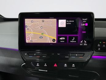 VOLKSWAGEN ID.3 Pro Performance 58kWh Family Hatchback 5dr Electric Auto (204 ps